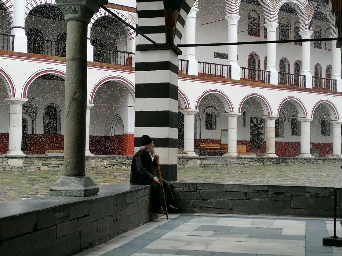 Monastère de Rila, des flocons et des prières