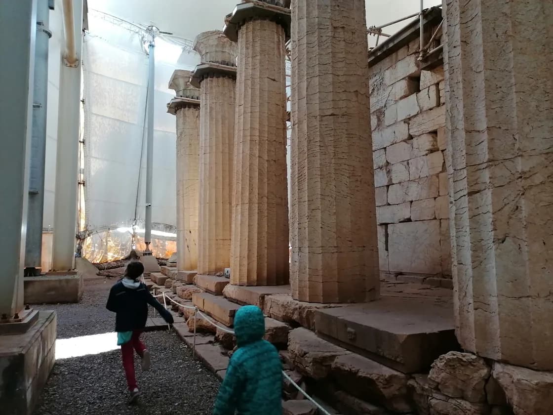 Temple d'Apollon, Bessae